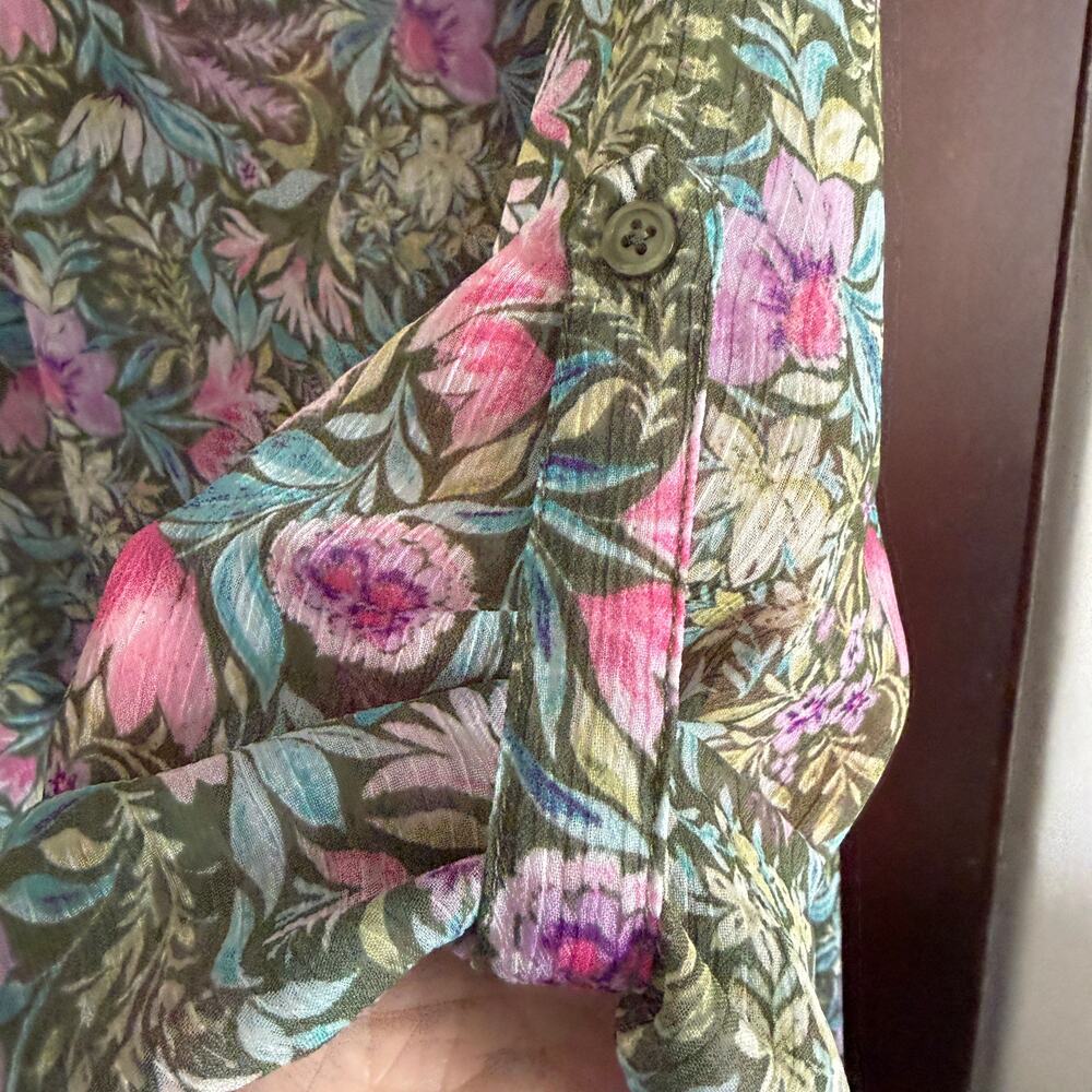 KUT FROM THE KLOTH | Green Floral Crinkle Chiffon Sheer Button down Shirt | 2x - Picture 6 of 6